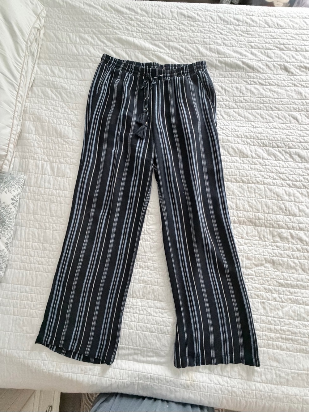 Ellen Tracy Striped Wide Leg Pants